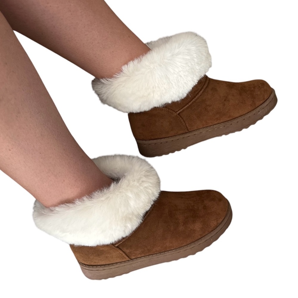 Cliffs By White Mountain Womens Ankle Boots Slip On Faux Fur Sz 5.5